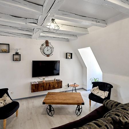 Appartement De Caractere, Charme Невер Экстерьер фото