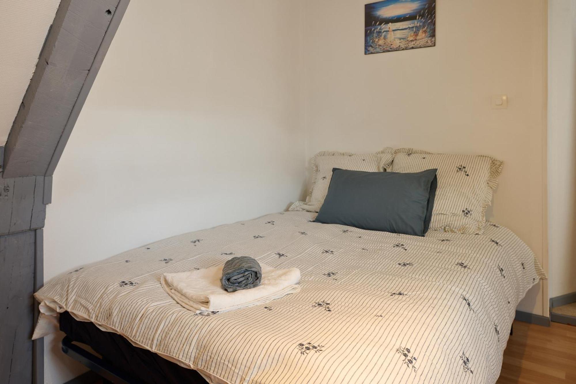 Appartement De Caractere, Charme Невер Экстерьер фото