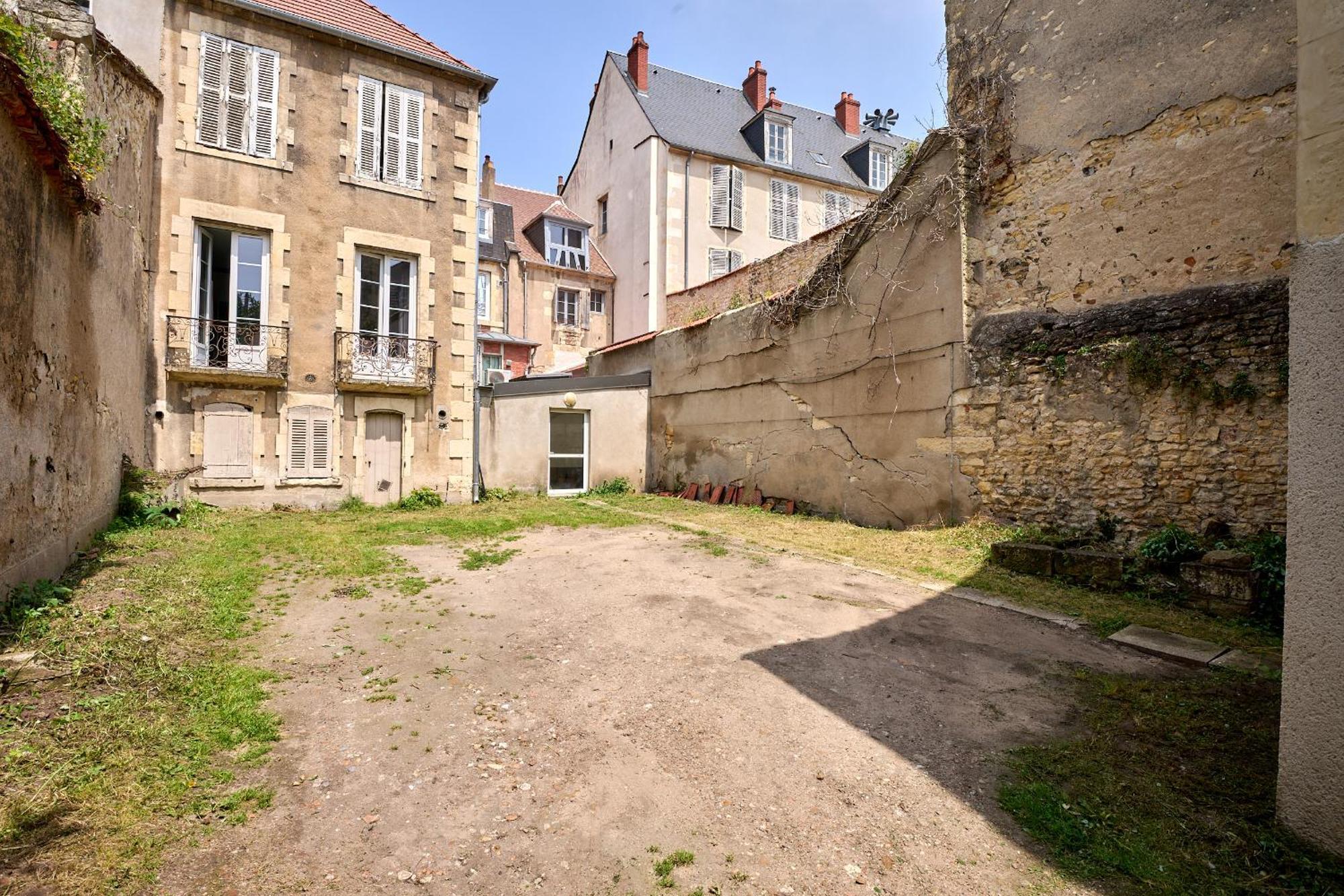Appartement De Caractere, Charme Невер Экстерьер фото